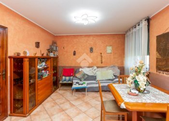 Four-room apartment Via Orbassano int., Beinasco - photo 4