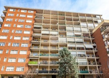 Three-room apartment Via Manzoni, Collegno - photo 1