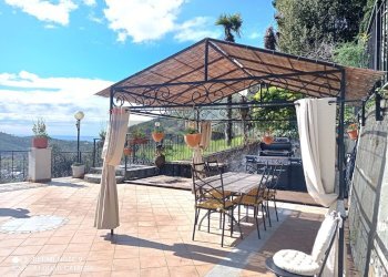Villa Case sparse di caperana, 17 
 Chiavari, Chiavari - foto 1