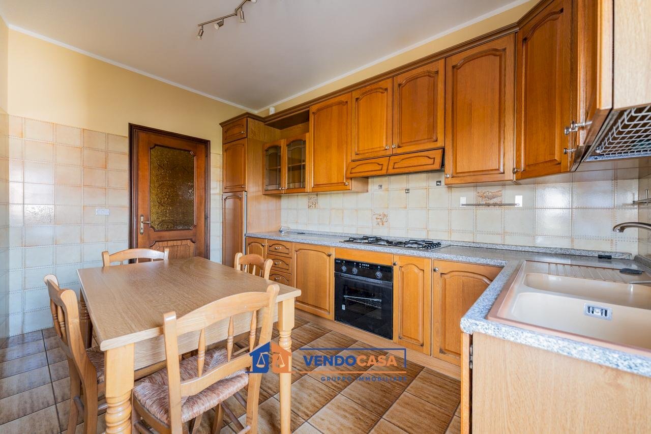 Three-room apartment Castelletto Stura - photo 1