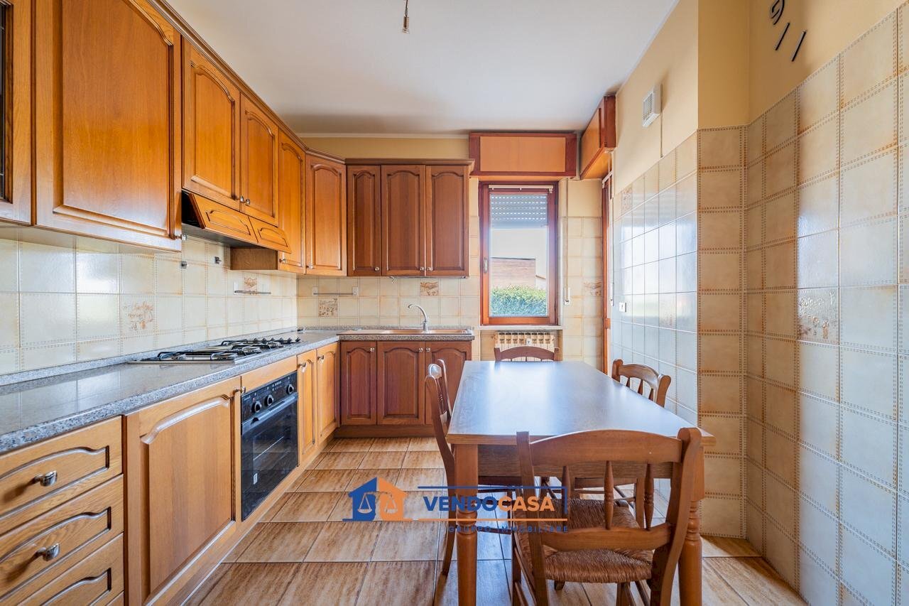 Three-room apartment Castelletto Stura - photo 2