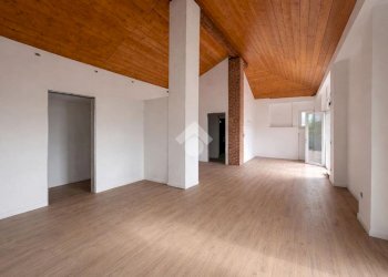 Two-room apartment Vicolo santa maria, Giaveno - photo 1