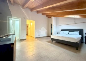 Two-room apartment Via Andrea Costa, Budrio - photo 11