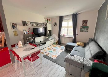 Quadrilocale Via San Pietro V. L., Pinerolo - foto 2