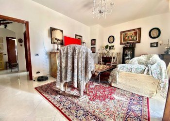 5864241564941487290.jpg - Quadrilocale Piazza Giuseppe Mazzini 2, Rosignano Marittimo - foto 3