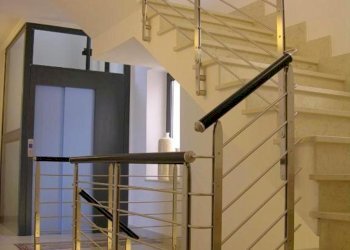 scale - Stabile - Palazzo Via Giovanni Paisiello 56, Taranto - foto 9