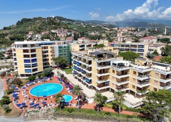 Appartamento San Lorenzo al Mare, via della chiesa, San Lorenzo al Mare - foto 2