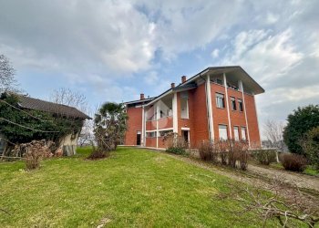 Bilocale Via della Gora, Rueglio - foto 1