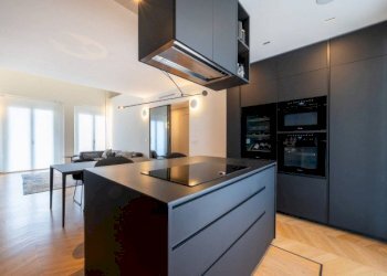 Attic Torino (neighborhood San Salvario) - photo 11