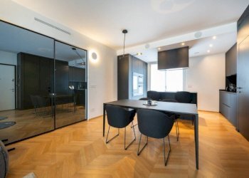 Attic Torino (neighborhood San Salvario) - photo 12