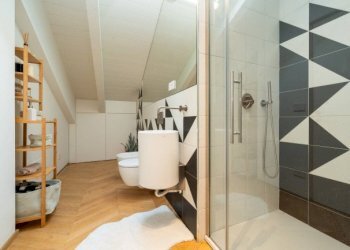 Attic Torino (neighborhood San Salvario) - photo 37