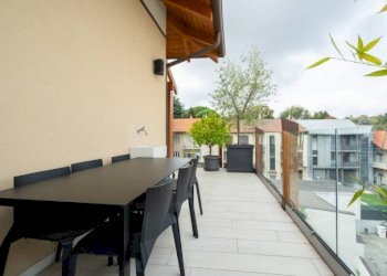 Attic Torino (neighborhood San Salvario) - photo 43