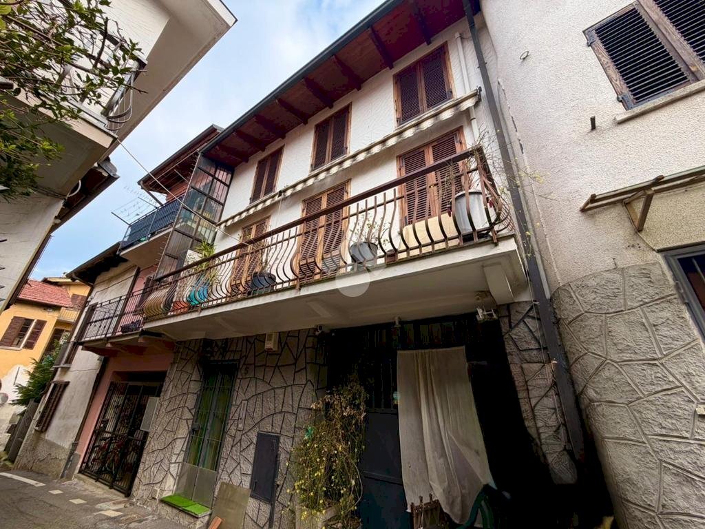 Casa semi indipendente Vicolo Silvio Pellico, Gassino Torinese - foto 1