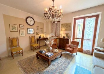 Casa semi indipendente Vicolo Silvio Pellico, Gassino Torinese - foto 1