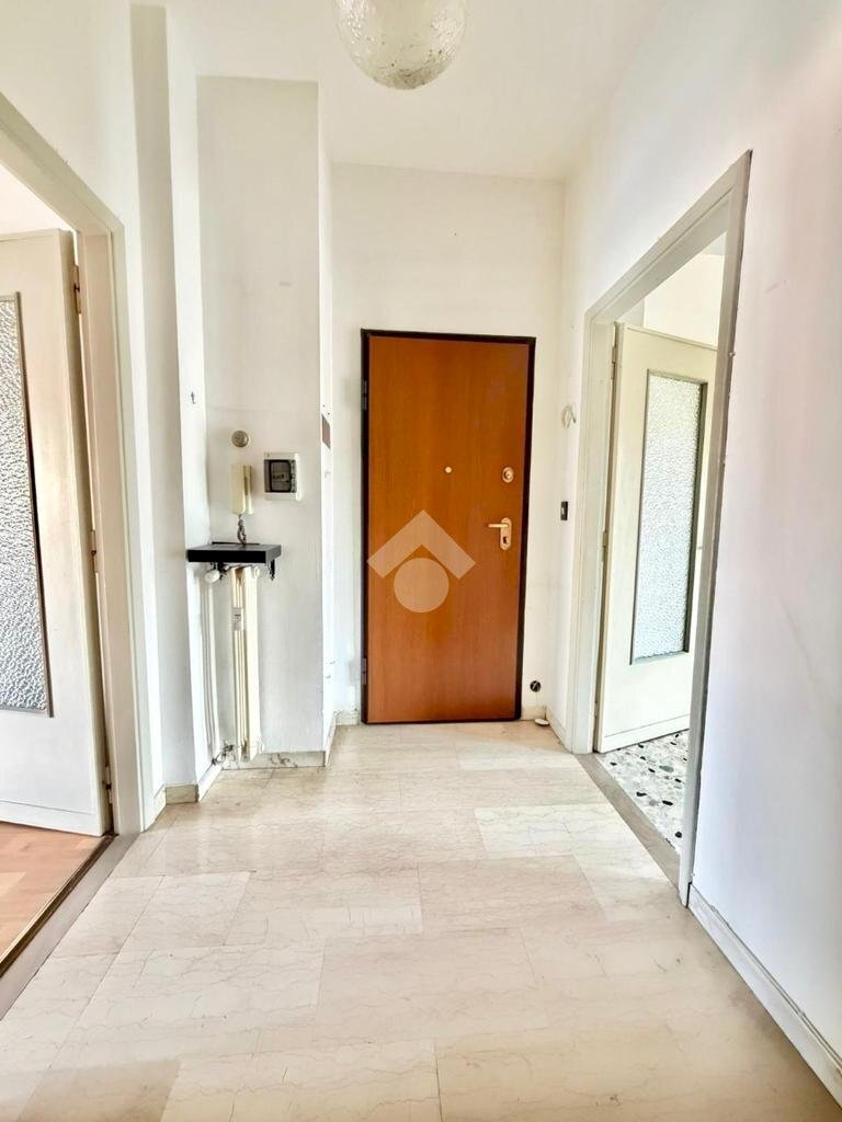 Two-room apartment Via Frejus, Orbassano - photo 1