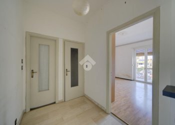 Two-room apartment Via Frejus, Orbassano - photo 3
