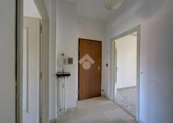 Two-room apartment Via Frejus, Orbassano - photo 4