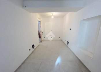 Trilocale Via Sommeiller, Pinerolo - foto 9