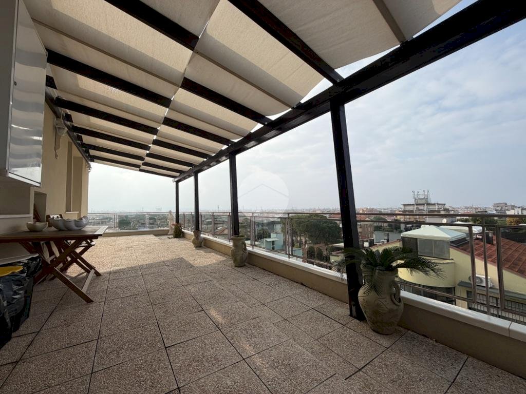 Trilocale Viale Regina Elena, Rimini - foto 1