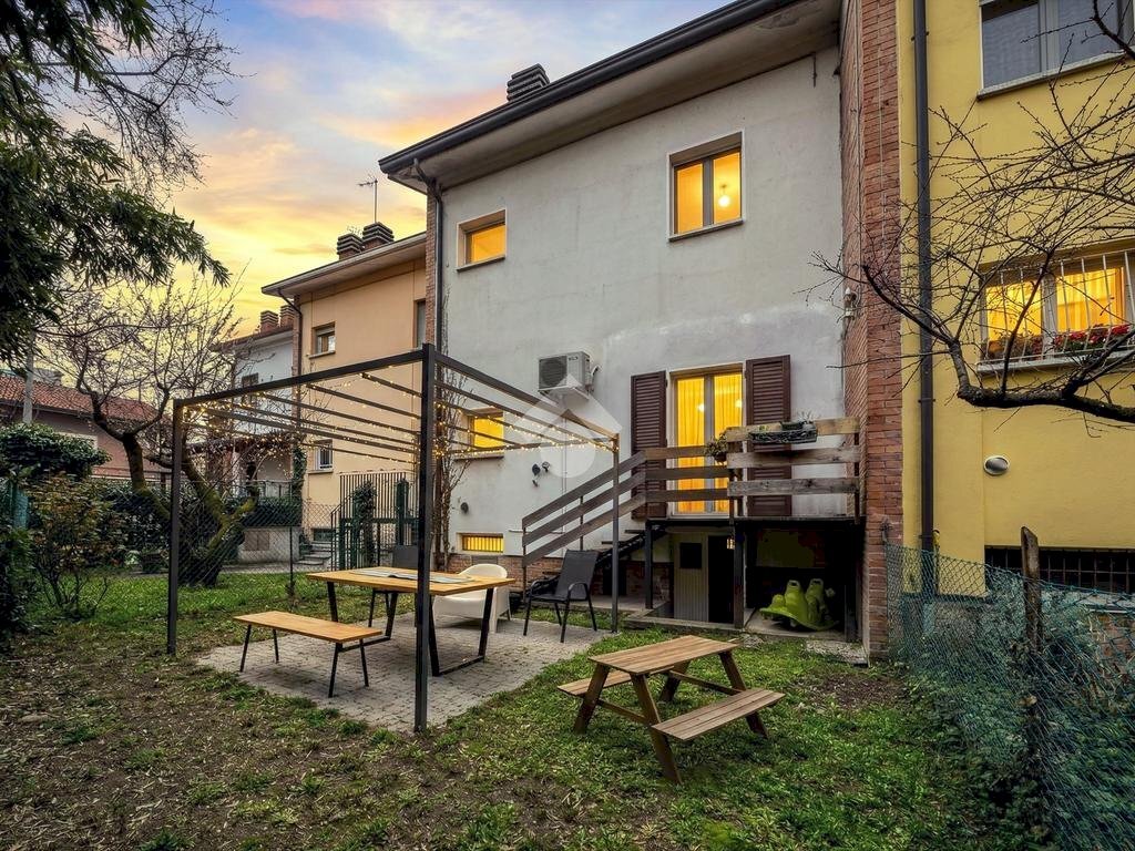 Villa a Schiera Via Lorenzo De Medici, Reggio nell'Emilia - foto 1