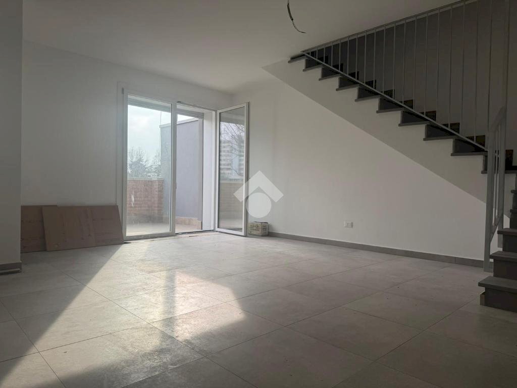 Attic Via tarabusi, Reggio nell'Emilia - photo 2