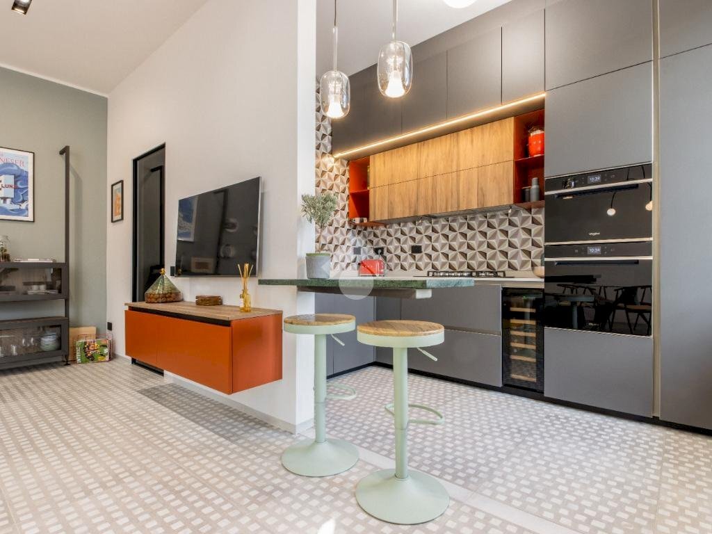 Three-room apartment Milano, Milano (neighborhood Lambrate) - photo 2