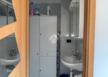 One-room apartment Via S. Francesco da Paola, Torino (neighborhood Centro) - photo 12