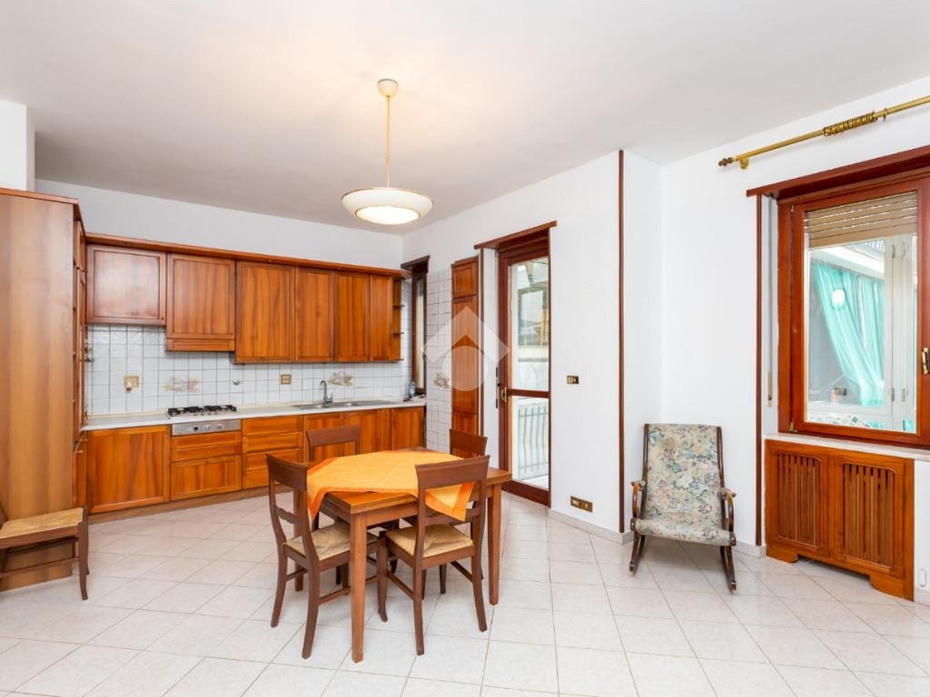 Four-room apartment Torino, Torino (neighborhood Parella) - photo 3
