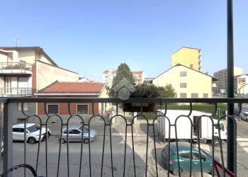 One-room apartment Via Valentino Carrera, Torino (neighborhood Parella) - photo 8