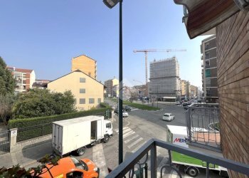 One-room apartment Via Valentino Carrera, Torino (neighborhood Parella) - photo 9