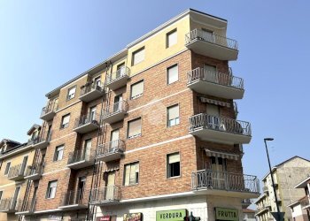 One-room apartment Via Valentino Carrera, Torino (neighborhood Parella) - photo 21