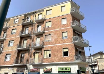 One-room apartment Via Valentino Carrera, Torino (neighborhood Parella) - photo 22