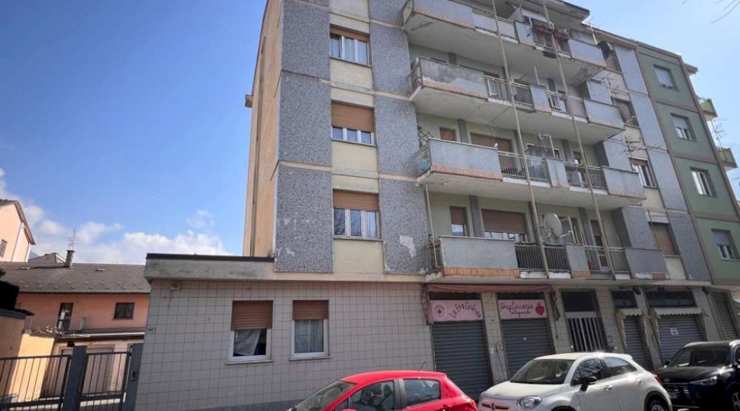 One-room apartment 60 Viale Conte Crotti, Aosta - photo 1