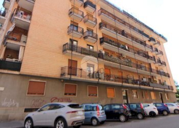 Box Via Duino, Torino (zona Lingotto) - foto 3