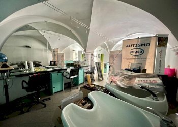 Negozio Via Piave, Savona - foto 8