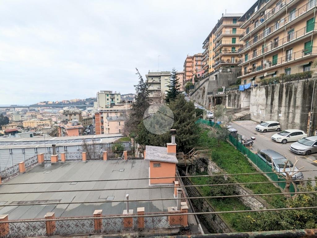 Four-room apartment Via Mansueto, Genova (neighborhood Certosa) - photo 3