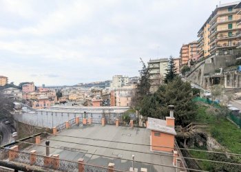 Four-room apartment Via Mansueto, Genova (neighborhood Certosa) - photo 2