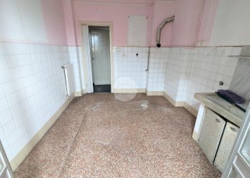 Four-room apartment Via Mansueto, Genova (neighborhood Certosa) - photo 7