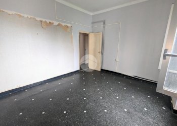 Four-room apartment Via Mansueto, Genova (neighborhood Certosa) - photo 13