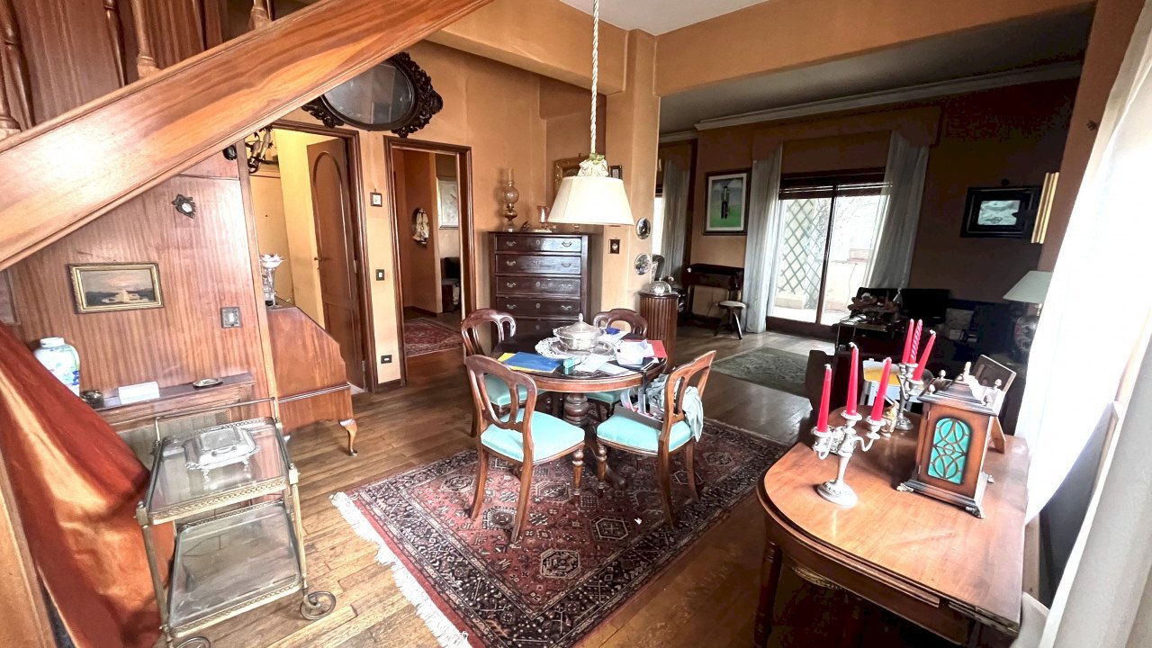 Attic Viale Cortina D'ampezzo, Roma - photo 3