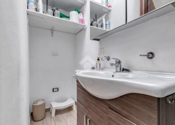 Ufficio Via San Felice, Bologna (zona Centro Storico) - foto 10