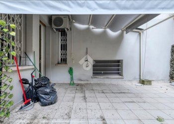 Ufficio Via San Felice, Bologna (zona Centro Storico) - foto 20