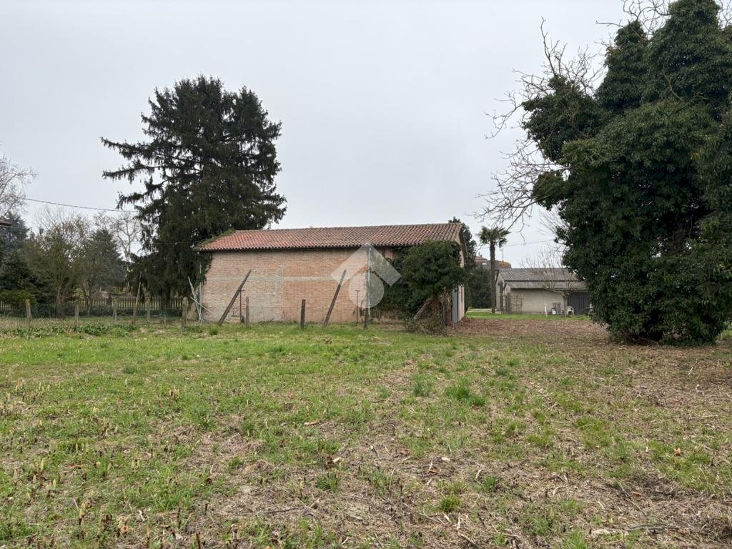 Rustic Via Comacchio, Ferrara (neighborhood Cona) - photo 3