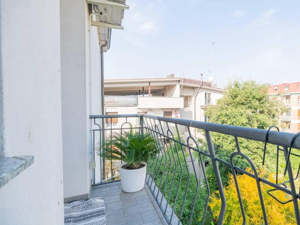 Three-room apartment Via Vitruvio Marco Pollione, Modena (neighborhood Buon Pastore - Parco Amendola) - photo 3