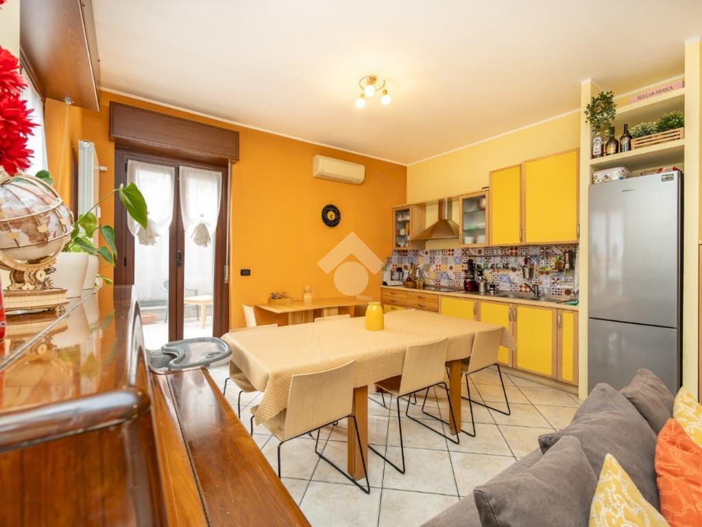 Trilocale Via Giuseppe di Vittorio, Gorgonzola - foto 2