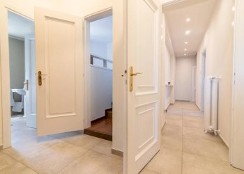 Apartment Lesa - photo 14