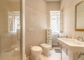 Apartment Lesa - photo 21