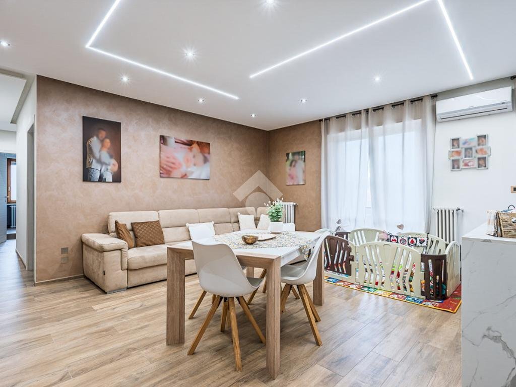 Three-room apartment Via Giuseppe Parini, Venaria Reale - photo 3