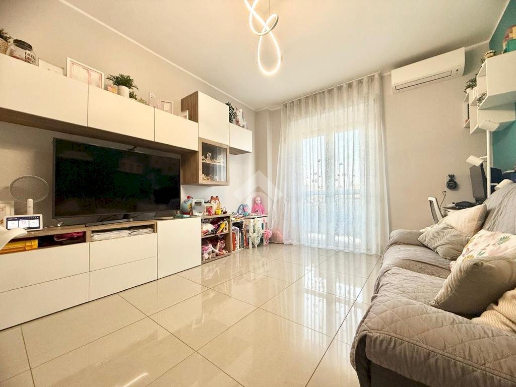 Two-room apartment Via petrarca, Cinisello Balsamo - photo 2