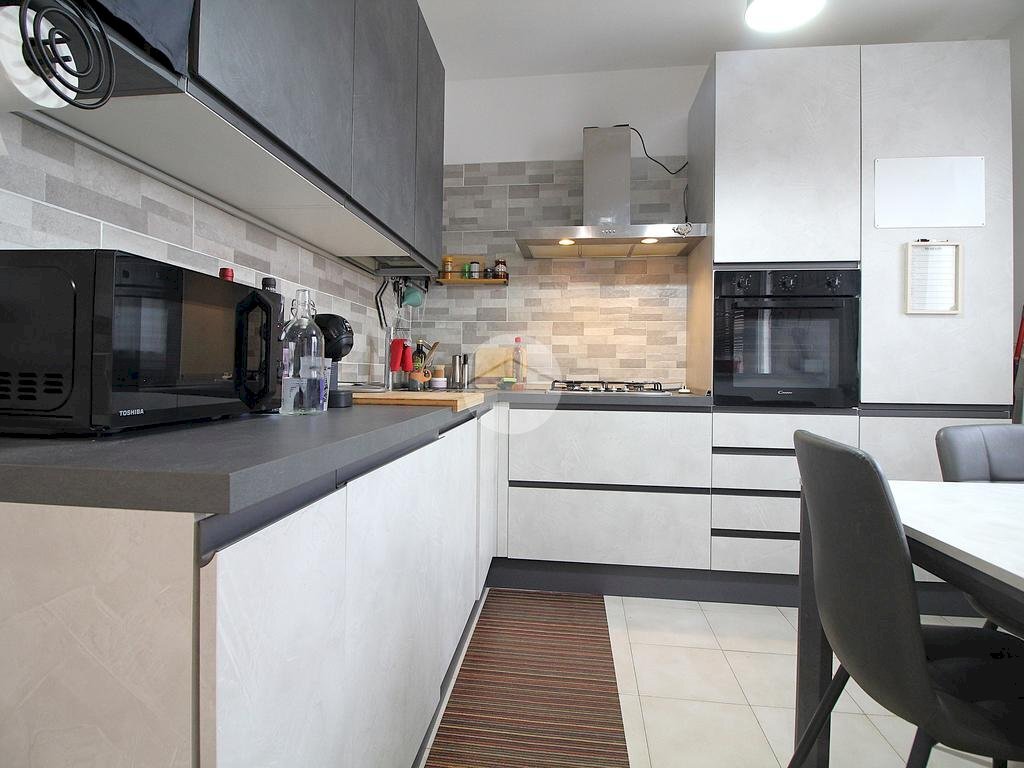 Three-room apartment Via Pietro Pastero, Brandizzo - photo 1
